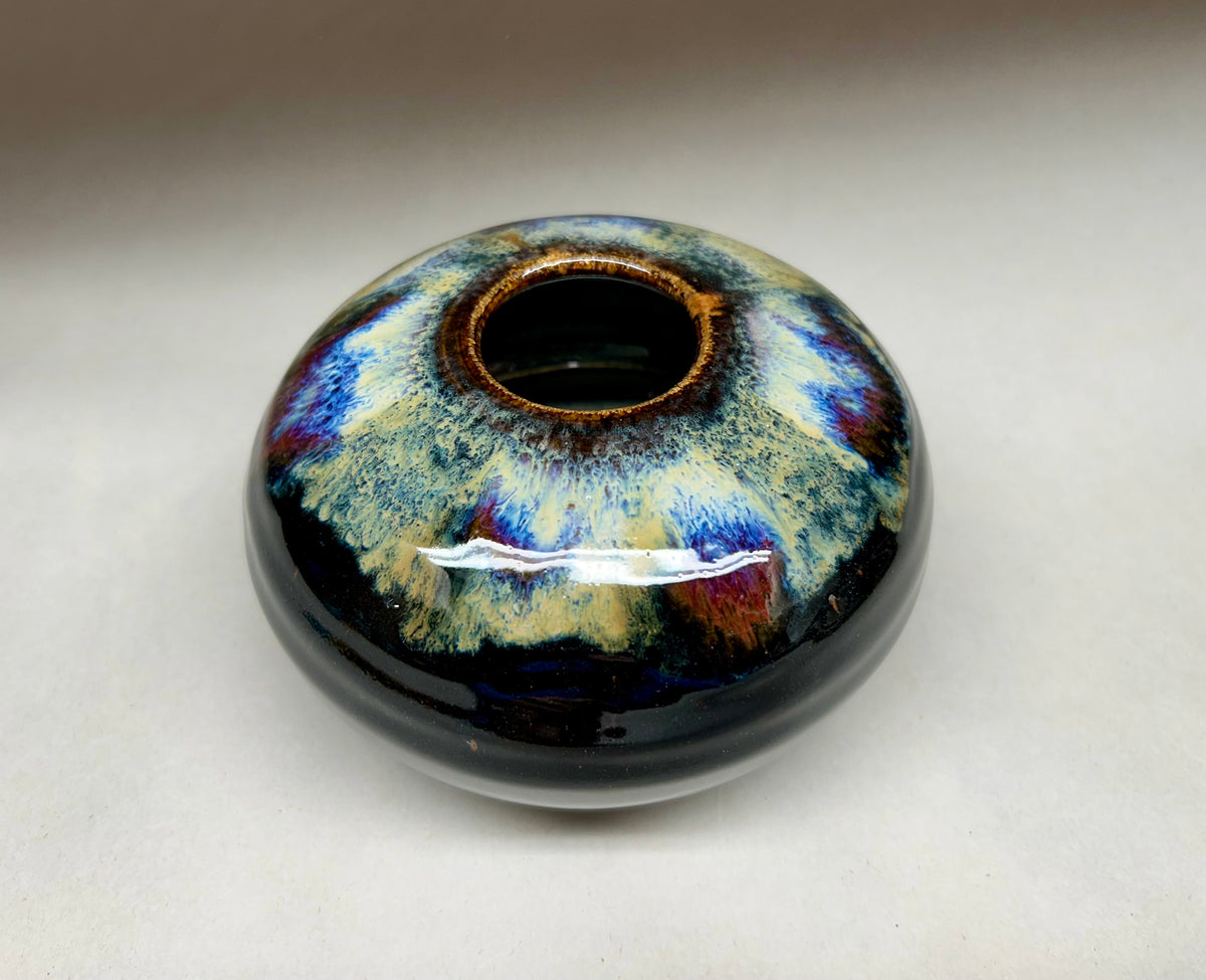 Ikebana vase - Pottery -Pin Frog - Home Decor