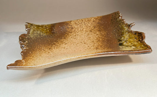 Small Handmade Pottery Tray with Rustic Edge – Artisan Ceramic Dish for Jewelry & Décor