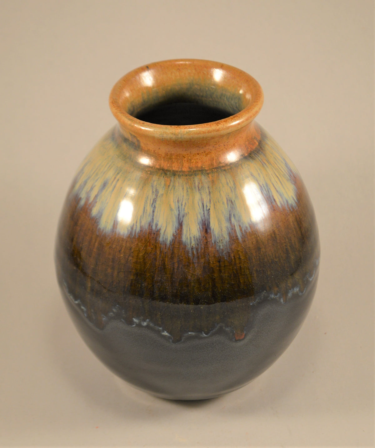 Flower vase
